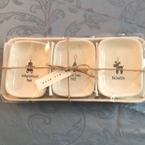 Rae Dunn Christmas Serving Set, 4 pieces, NWT